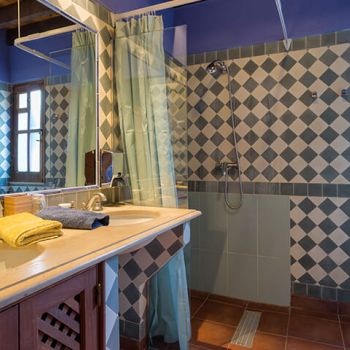 Bathroom villa Boliqueme